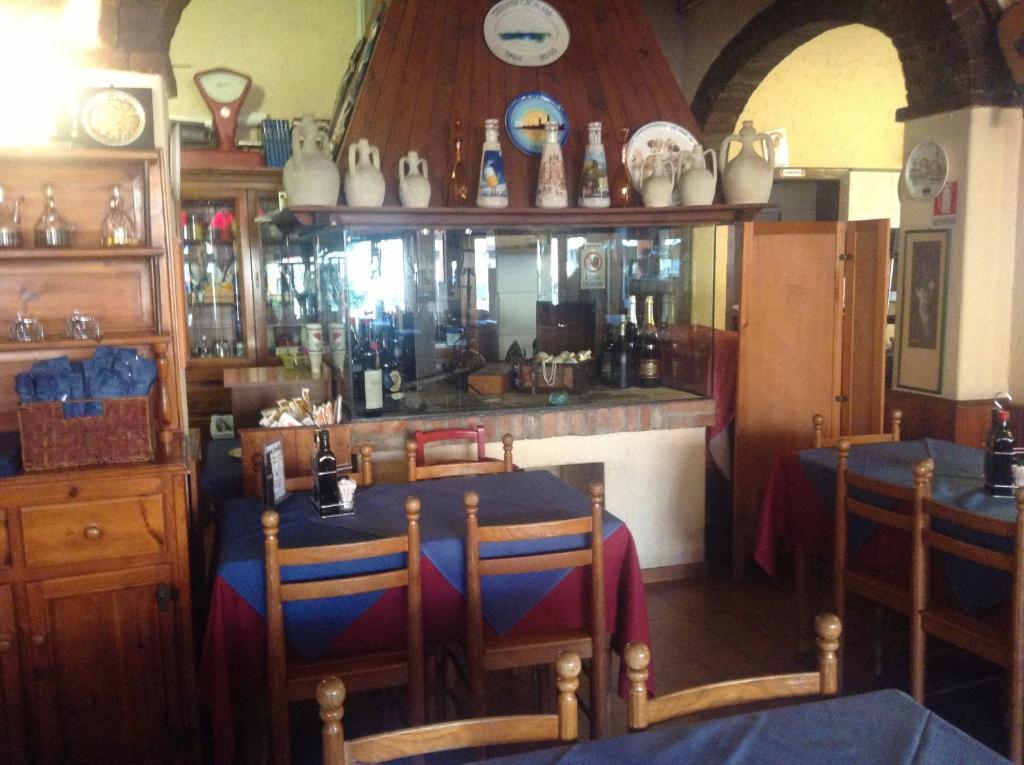 Alloggi Taverna Caorlina Каорле Екстериор снимка